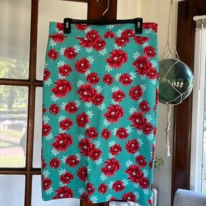 Adorable stretchy midi skirt